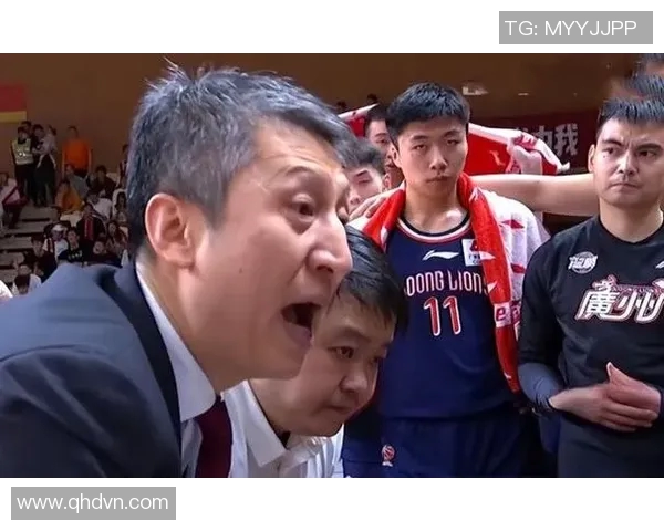 孙铭徽状态低迷仅得7分系列赛16投仅中3次引发球迷热议 孙铭徽状态低迷仅得7分系列赛16投仅中3次引发球迷热议